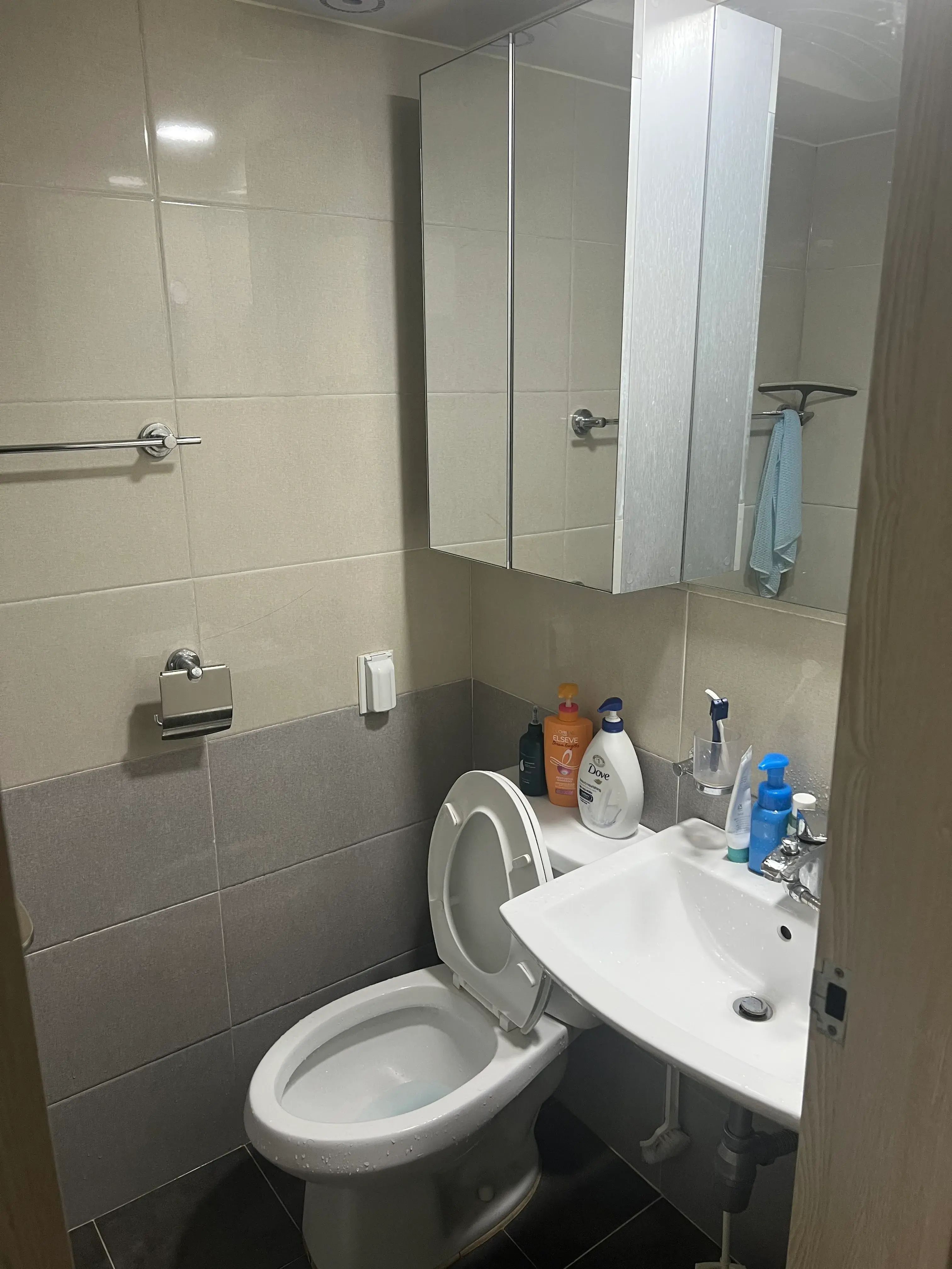 Room image 5