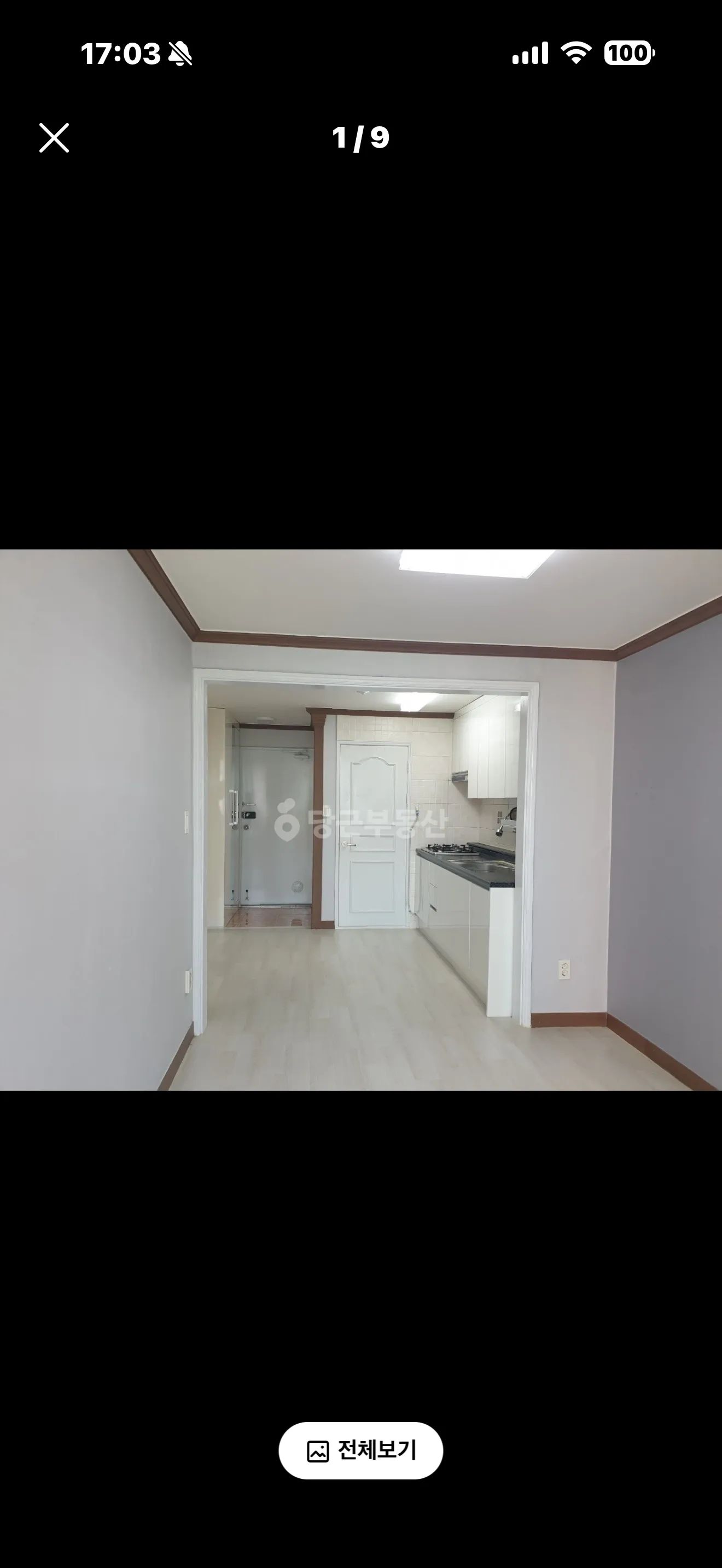 Room image 1