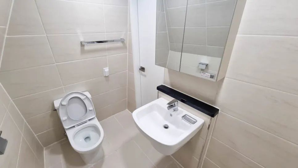 Room image 1