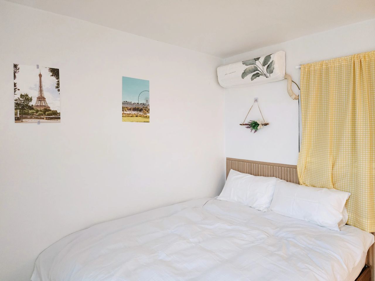 Room image 3
