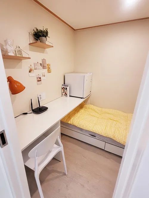 Room image 2