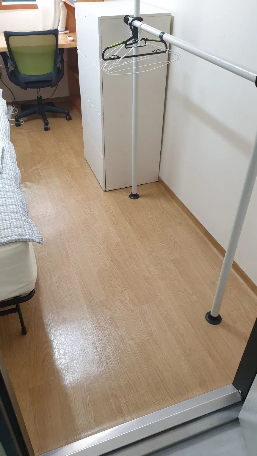 Room image 4
