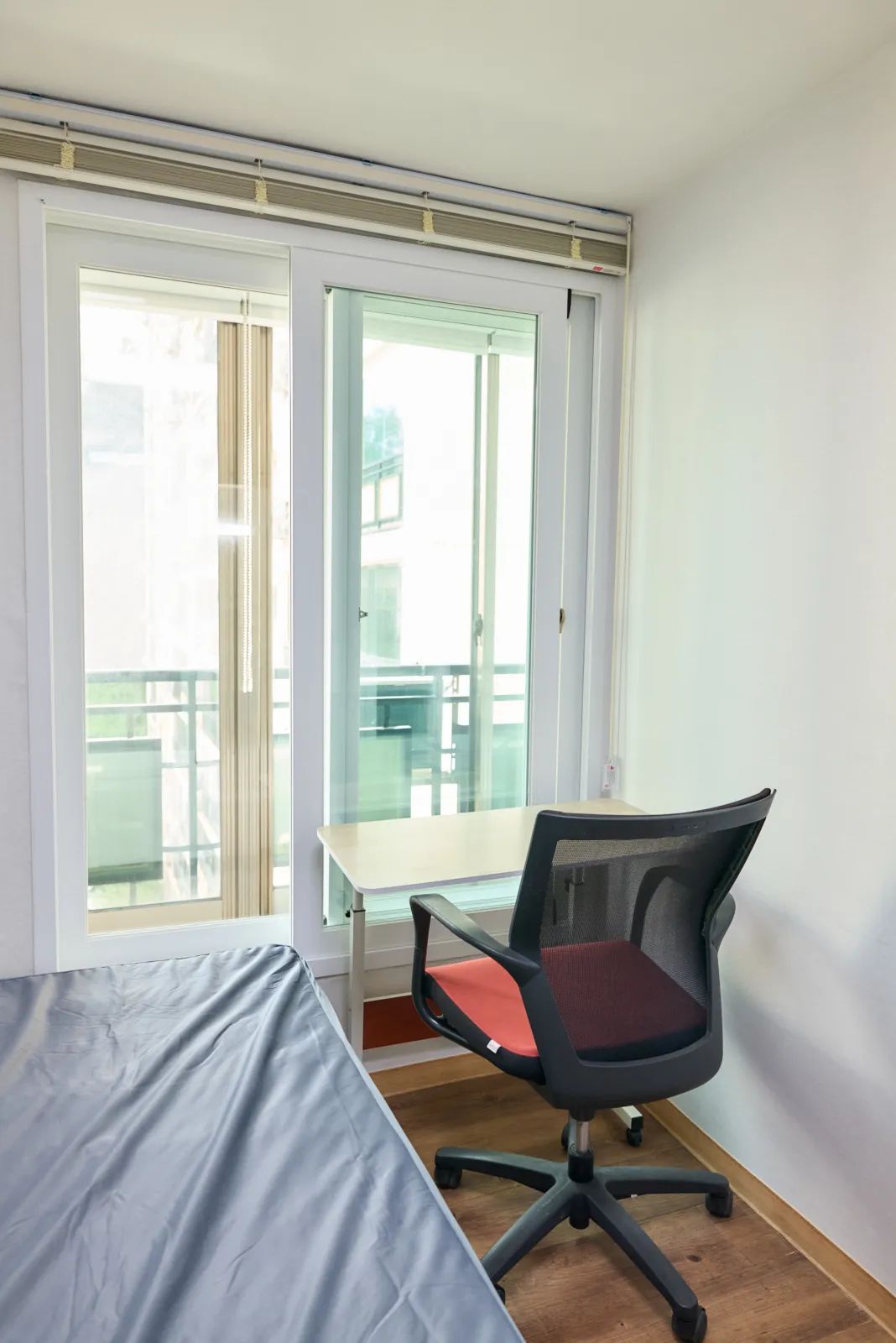 Room image 1